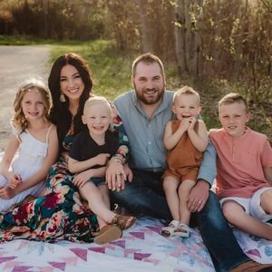 Meet your Posher, Lindsey